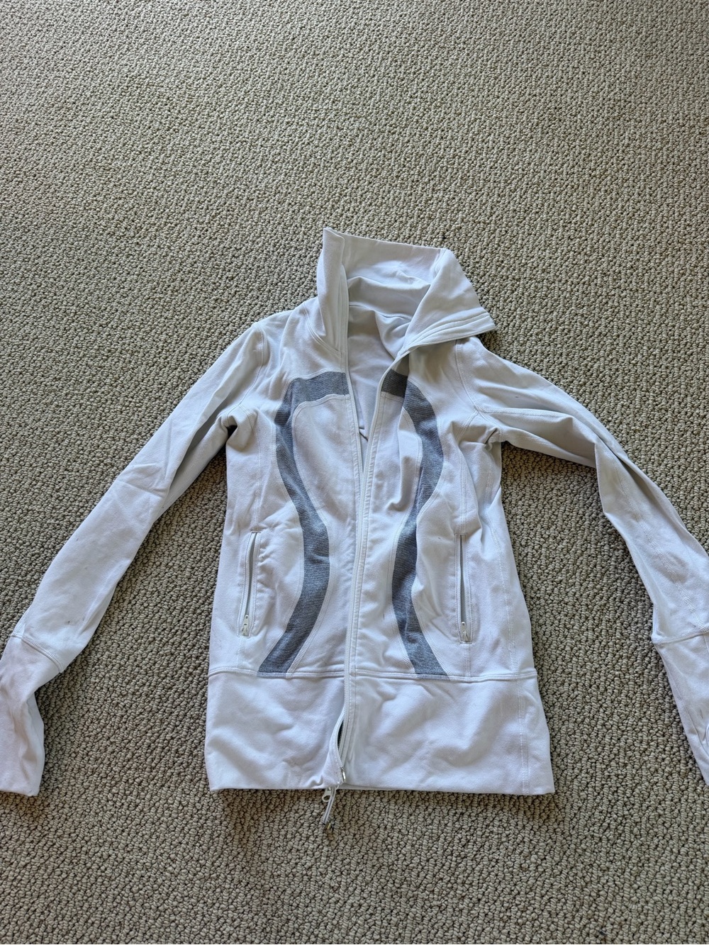 Beautiful white vintage Lululemon define jacket